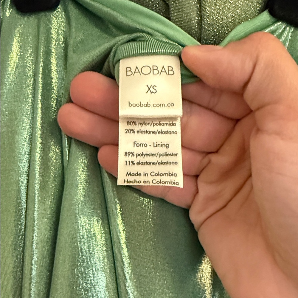 BaoBab Two-Piece Set - Picture 6 of 6